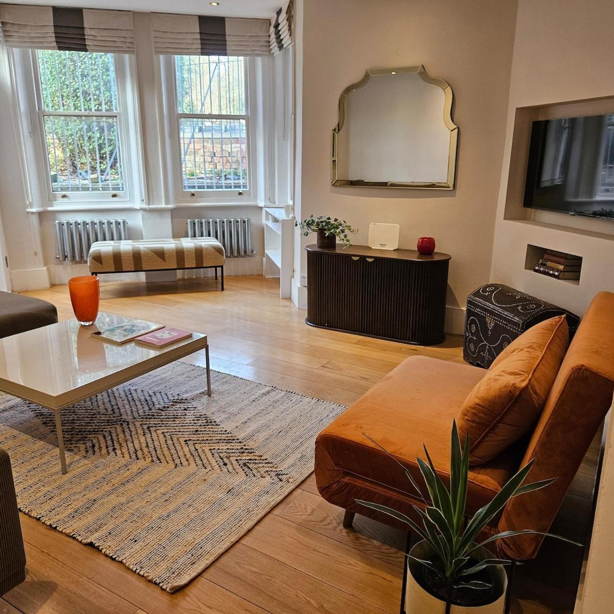 Appartamento Spacious 3 Bedroom In Maida Vale Londra